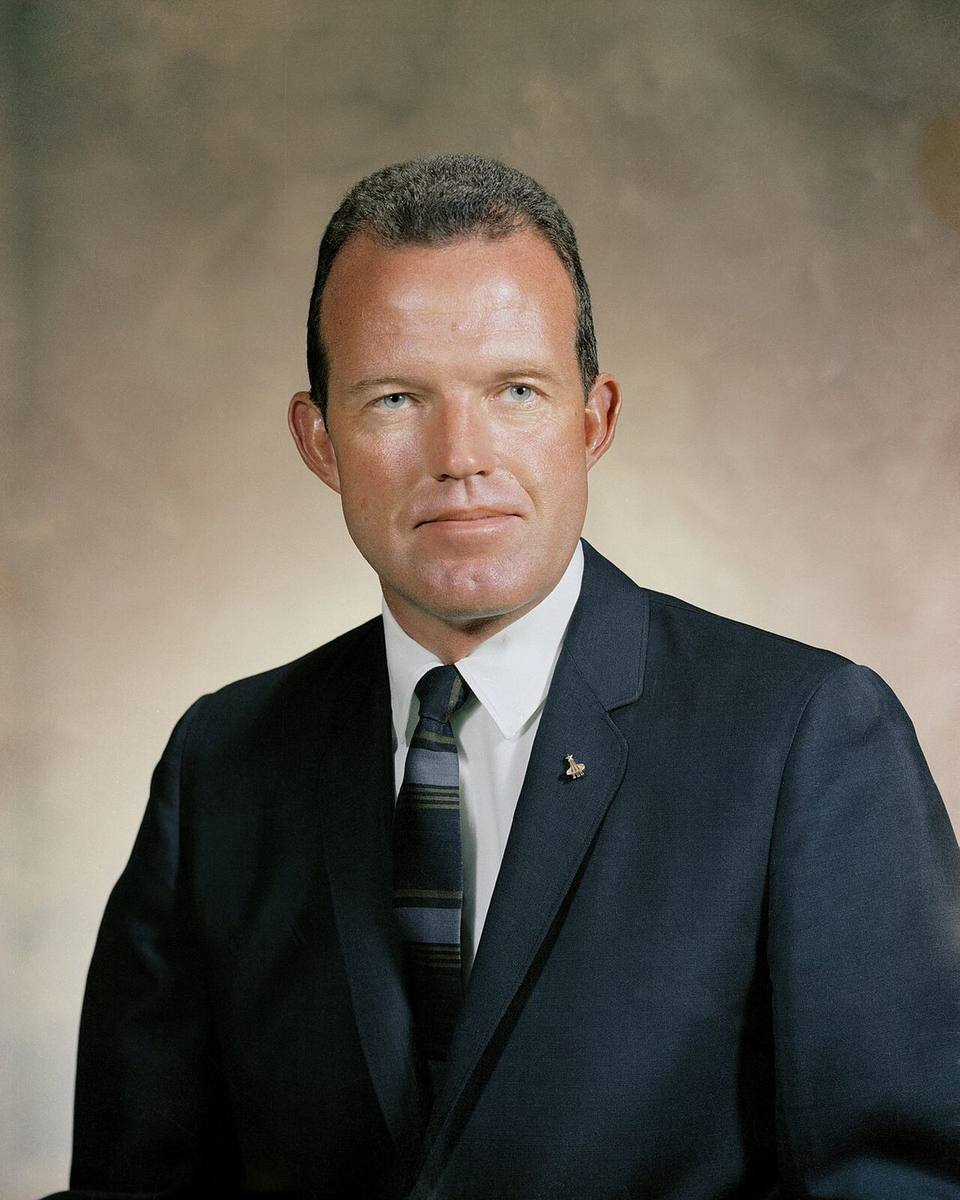 Official NASA portrait of astronaut Gordon Cooper